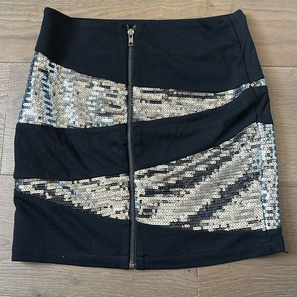 Sequin skirt - Picture 3 of 5